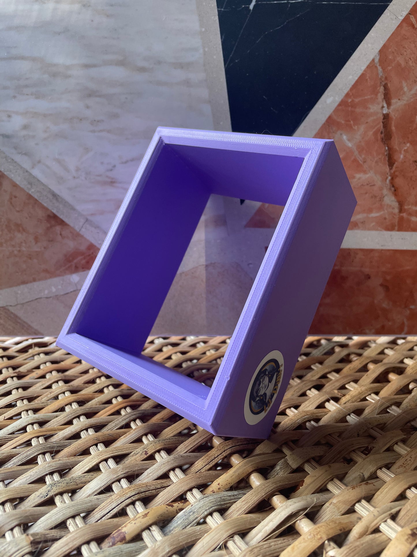 Resin curing lamp stand