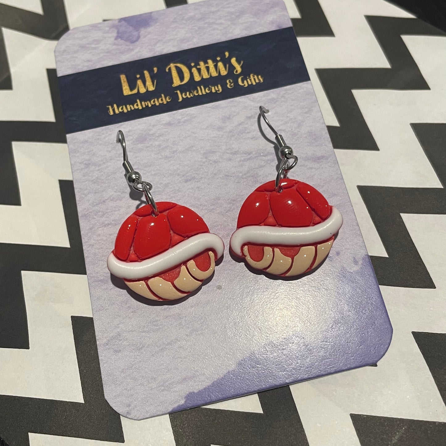 Kart Shell earrings - handmade polymer clay