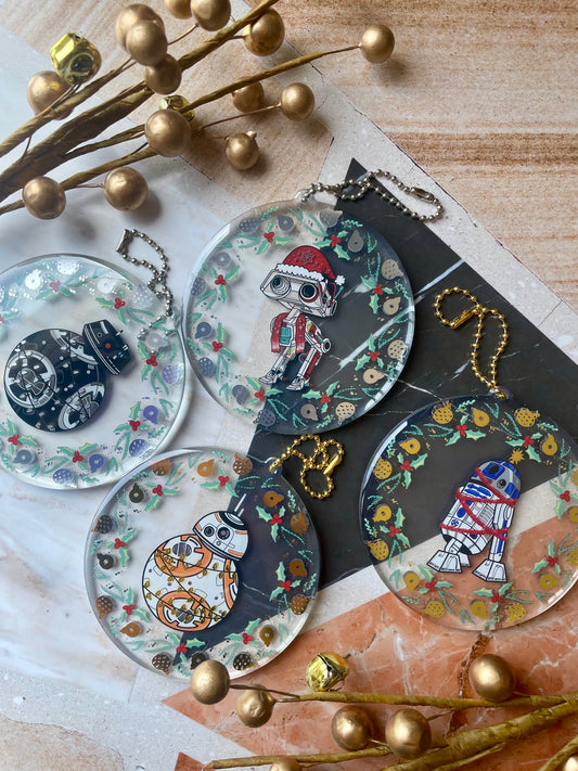 Space droid Xmas ornaments - epoxy keychain ornament