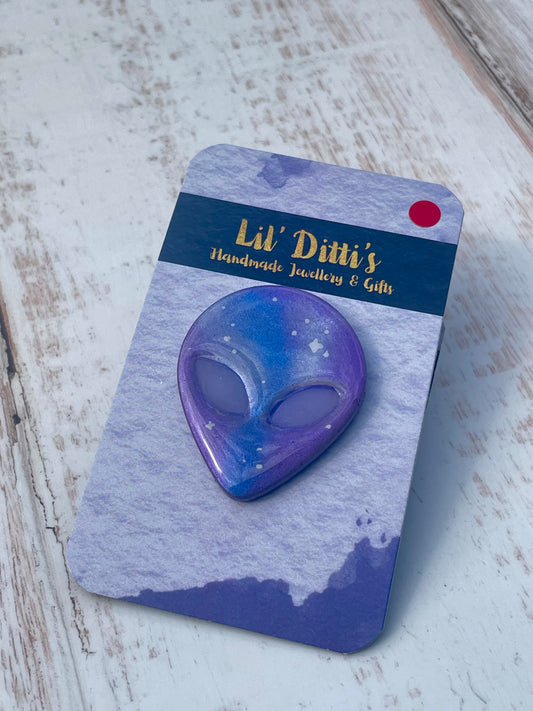 Alien Head Pin - glow in the dark polymer clay